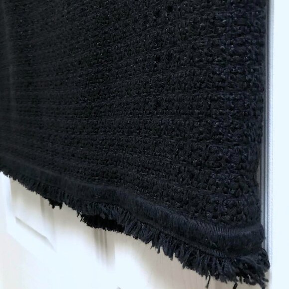 Cute Talbots Black Textured Pencil Skirt with FUN Furry Hem!!! - Picture 13 of 15